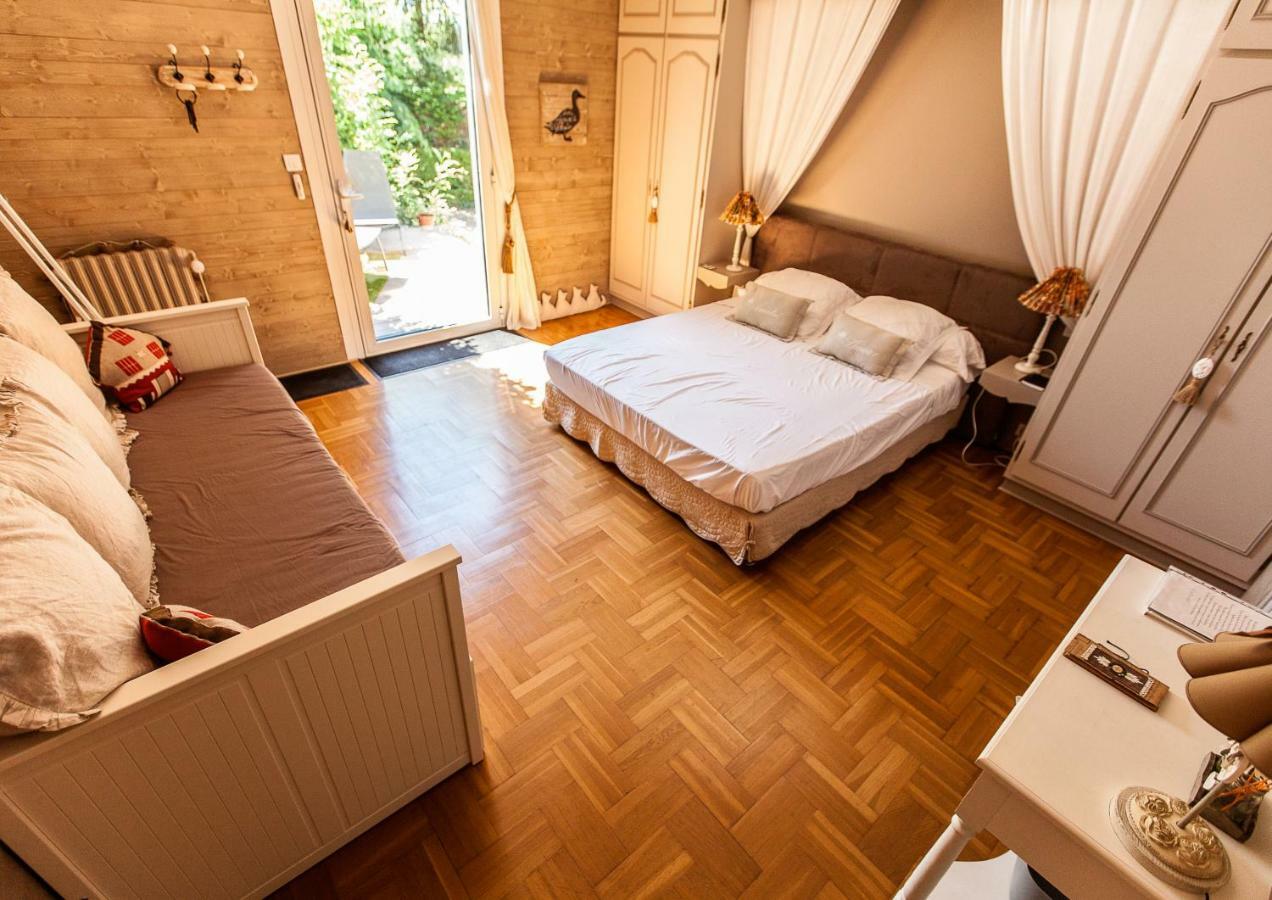 La Gobiniere Bed & Breakfast *